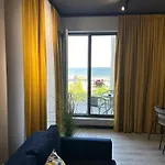 شقة Sea View Modern Apartament *