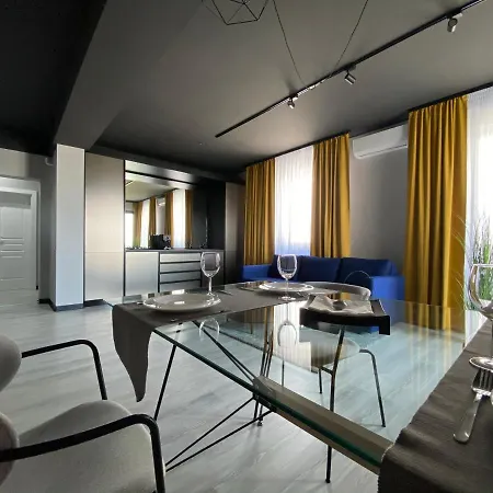 Sea View Modern Apartament Apartment *