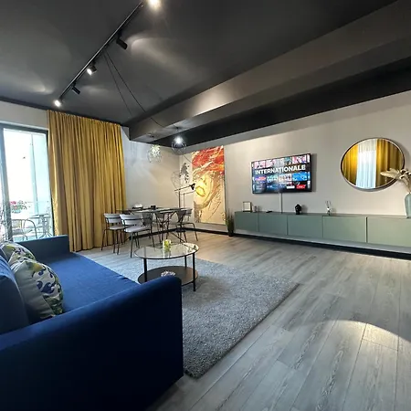 Sea View Modern Apartament Apartment